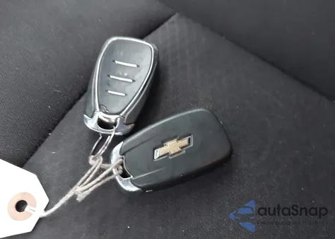 2019 Chevrolet Malibu Lt from USA, damaged, VIN 1G1ZD5ST5KF150419